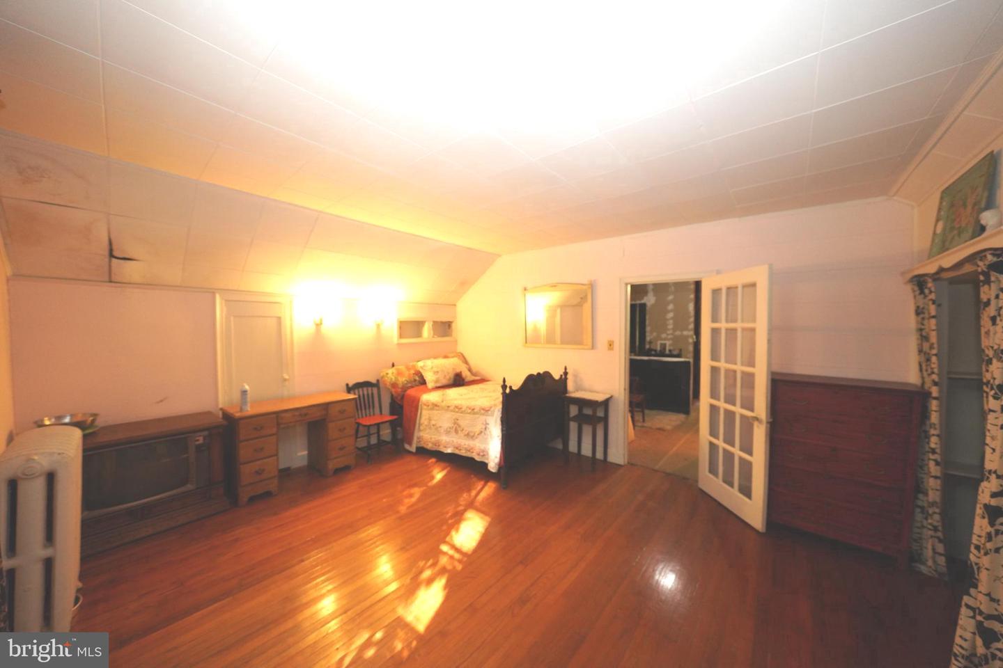 Greenbelt Rd Property Photo 63
