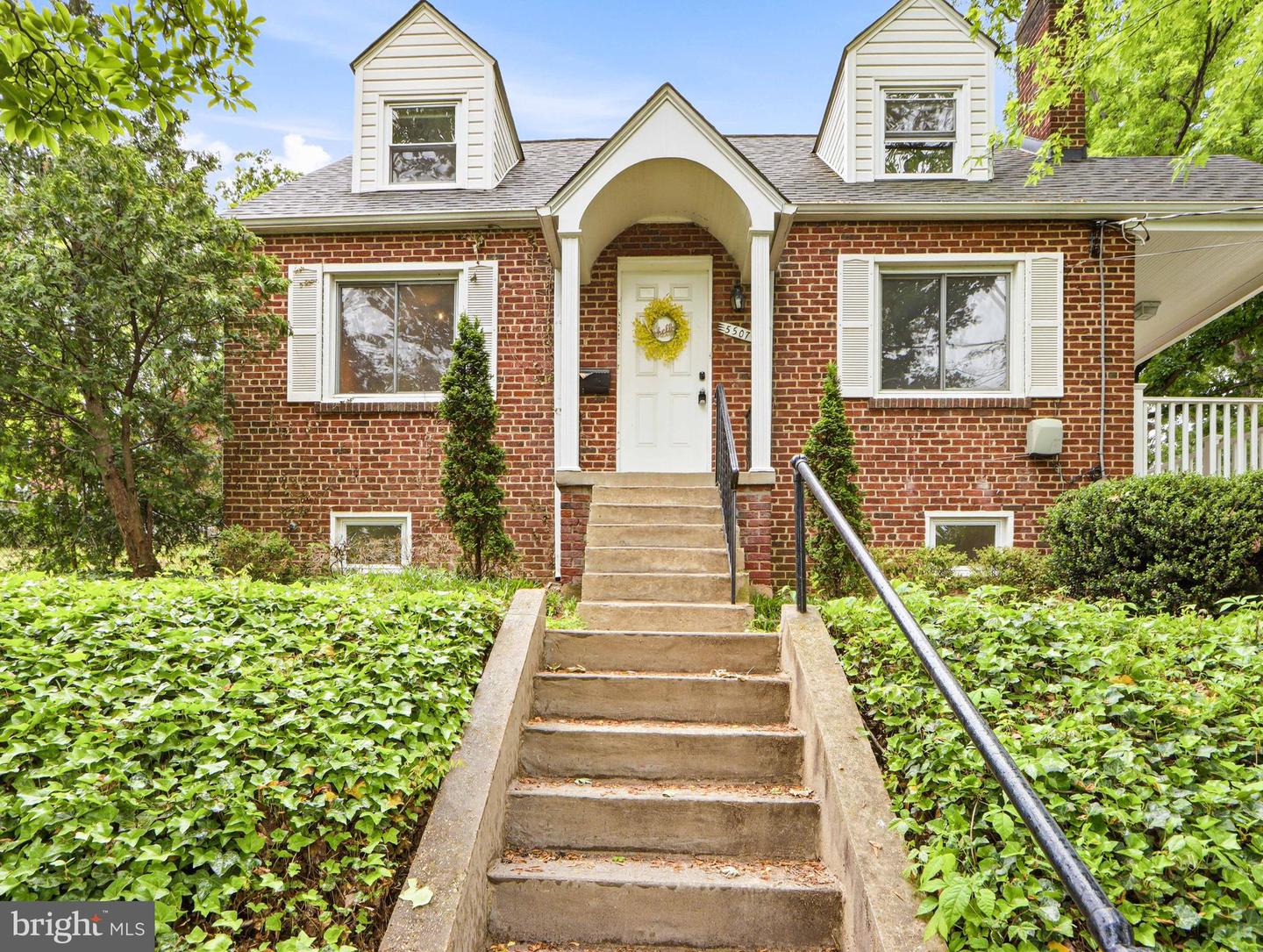 5507 GALLATIN ST Property Photo 1