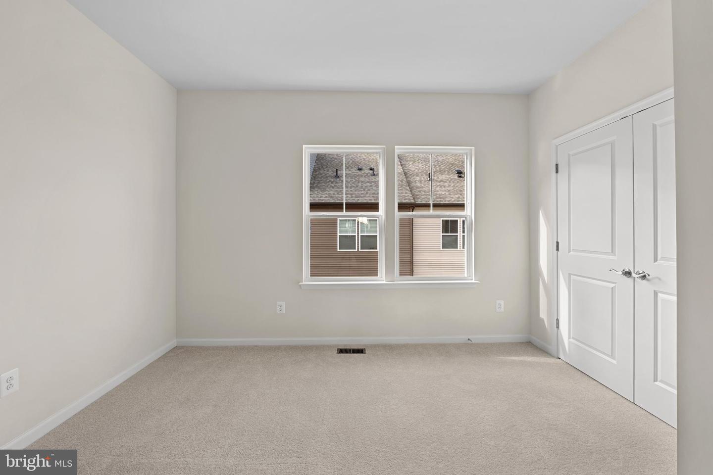 6045 Soho Way Property Photo 18