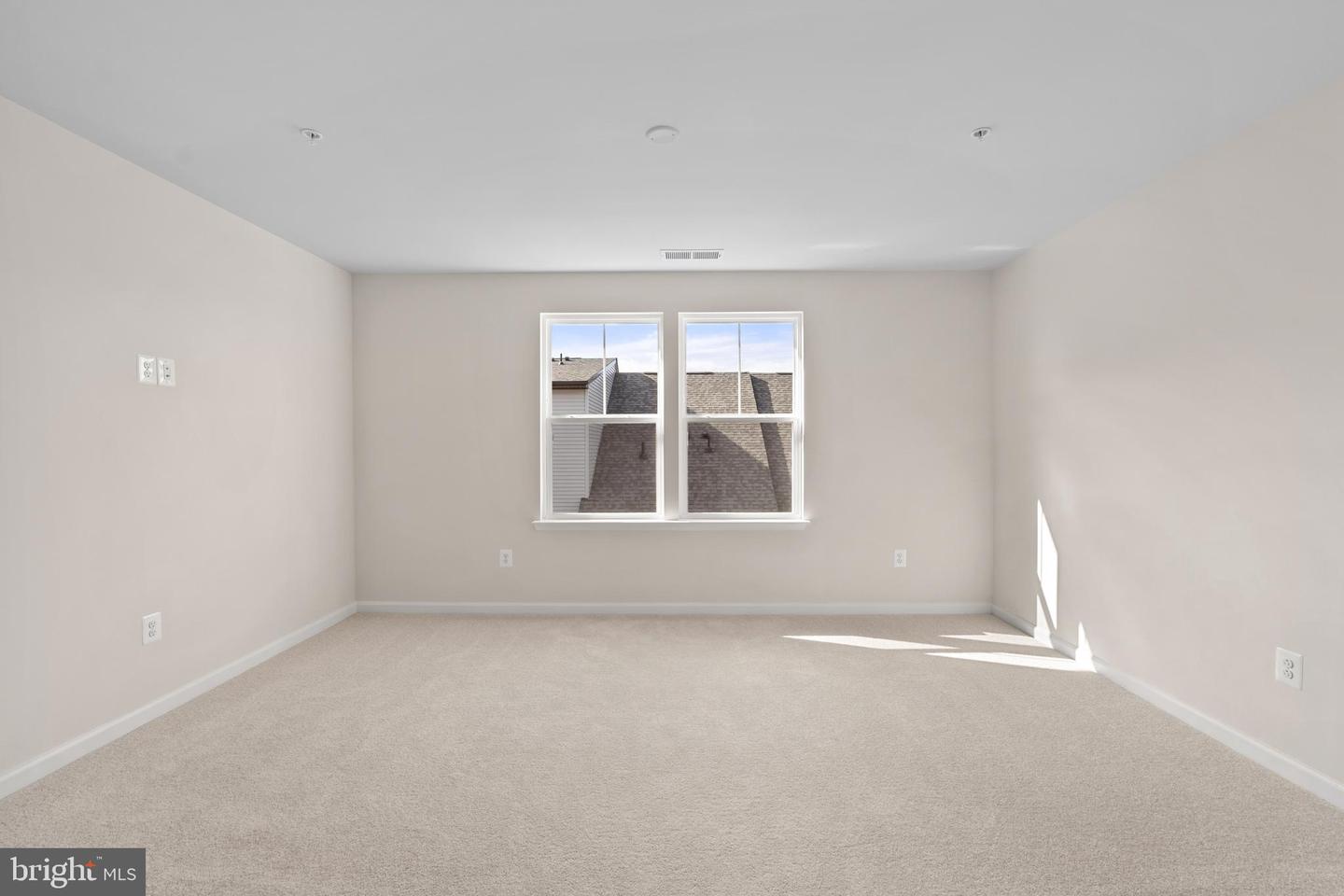 6045 Soho Way Property Photo 25
