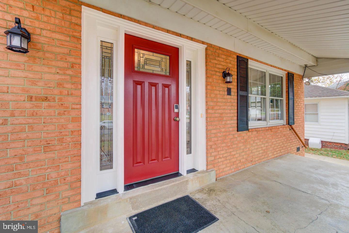 11207 Emack Rd Property Photo 14