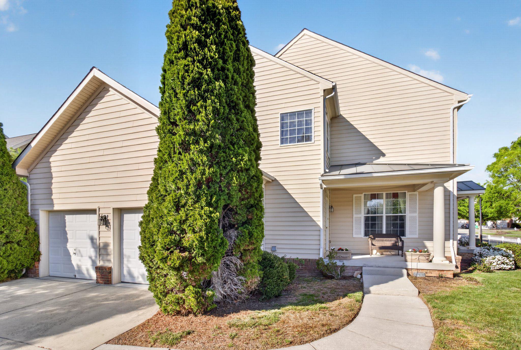 14305 Lightfoot St Property Photo 5
