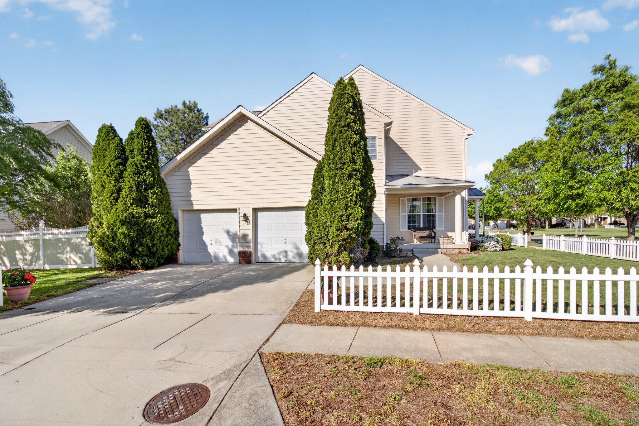 14305 Lightfoot St Property Photo 9
