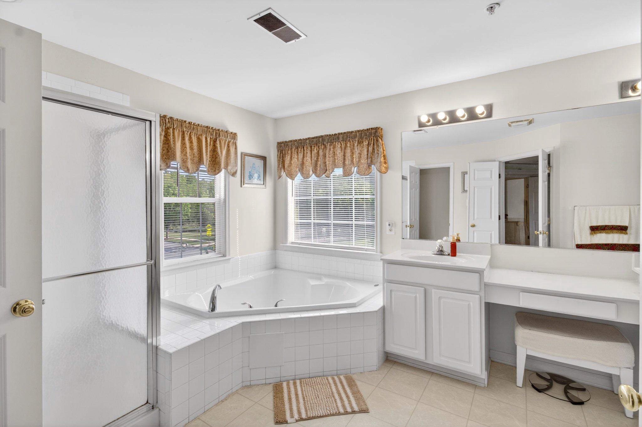 14305 Lightfoot St Property Photo 37