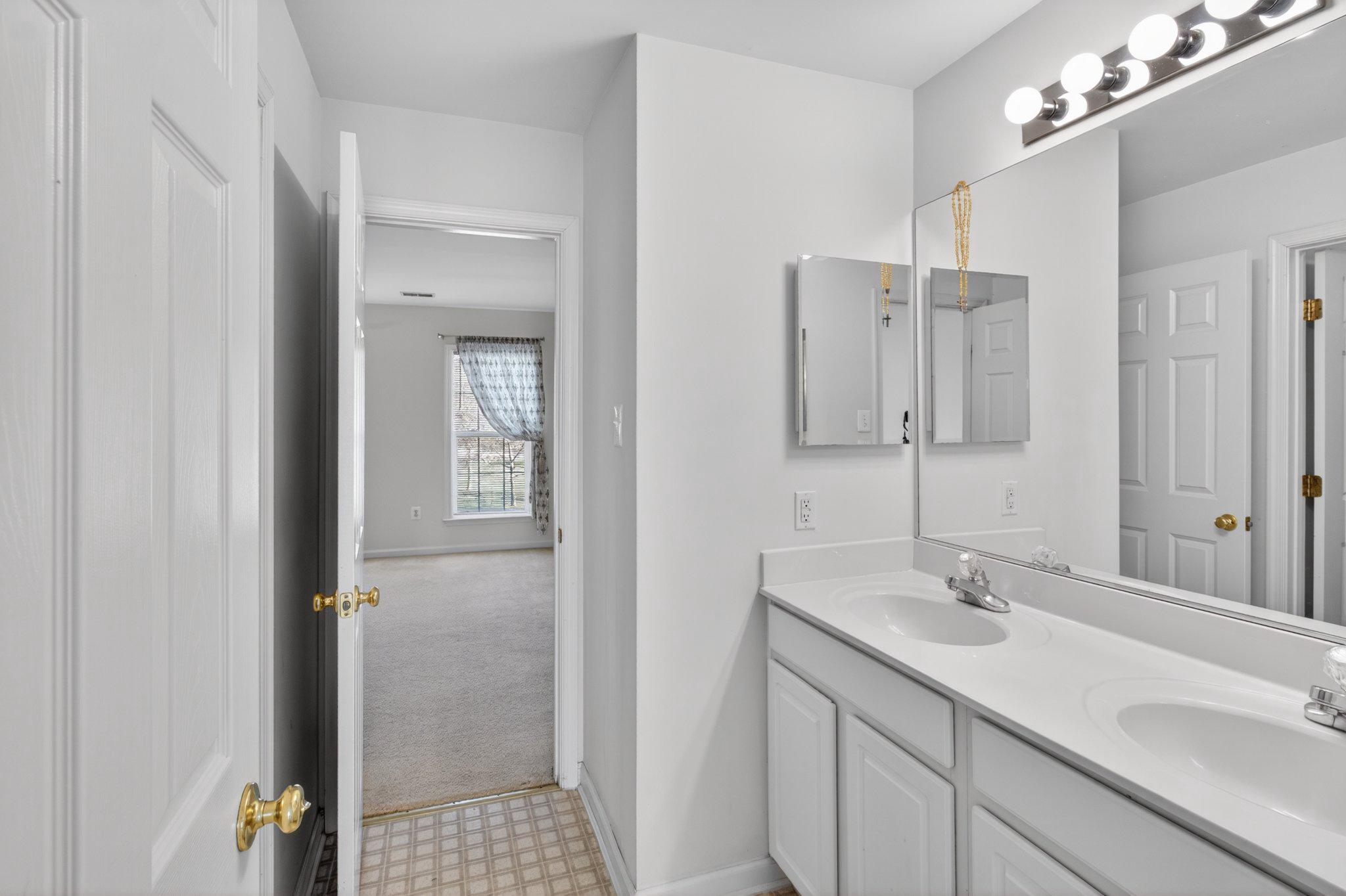 14305 Lightfoot St Property Photo 51