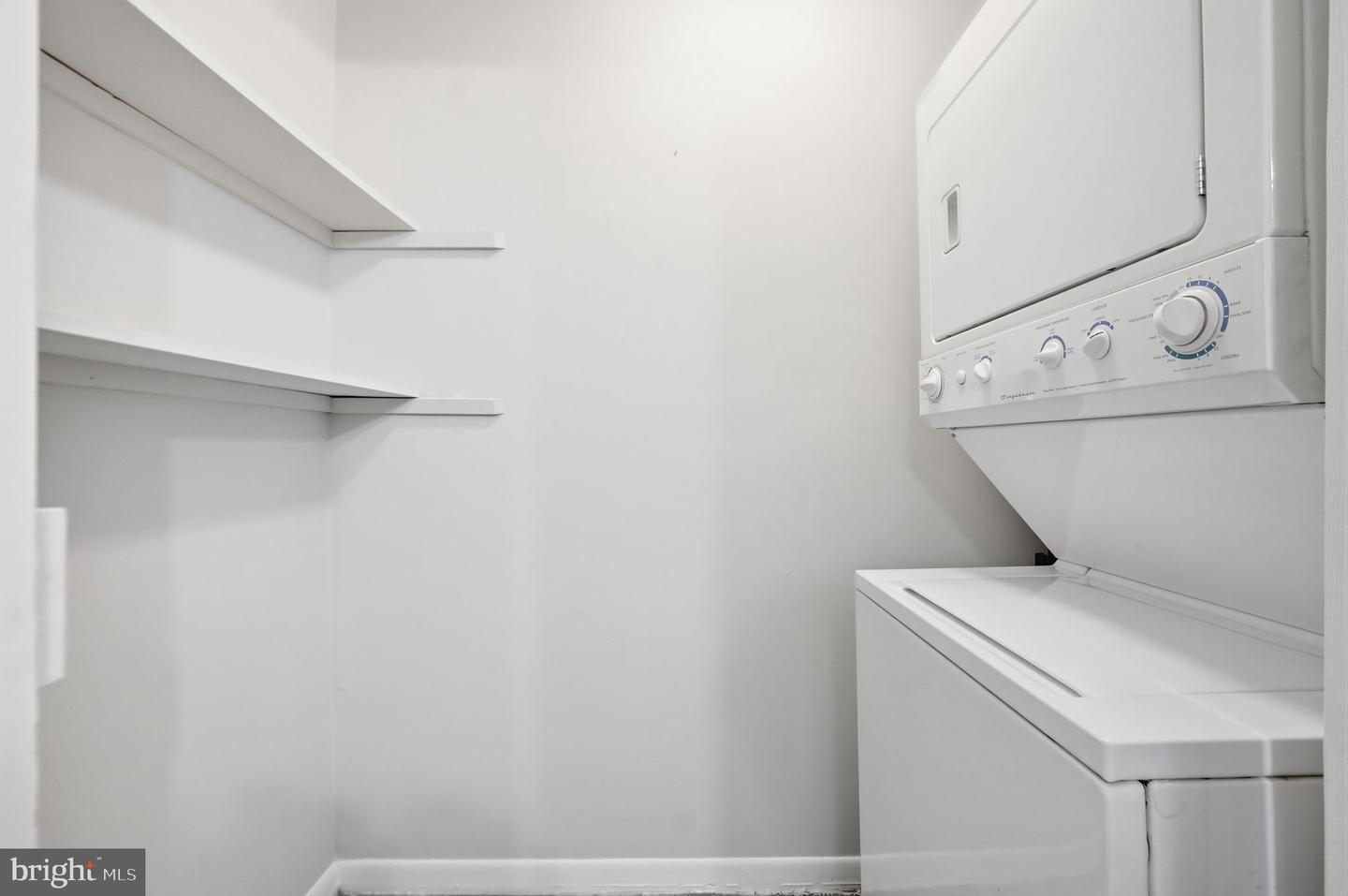 10114 Campus Way S #201-8c Property Photo 19