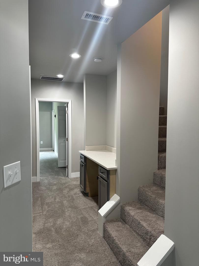 4 Akin Ave Property Photo 23