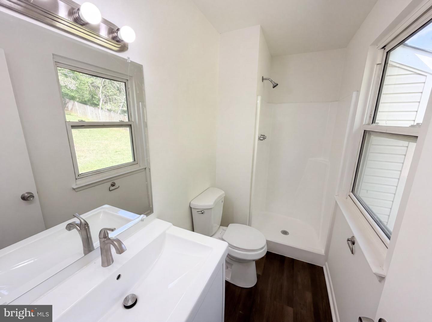 12708 Lampton Ln Property Photo 9