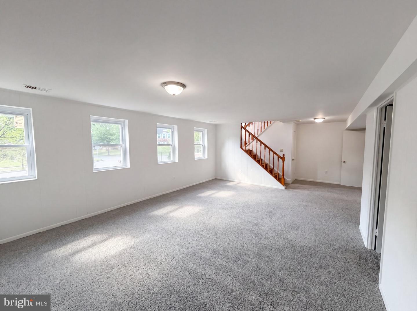 12708 Lampton Ln Property Photo 12