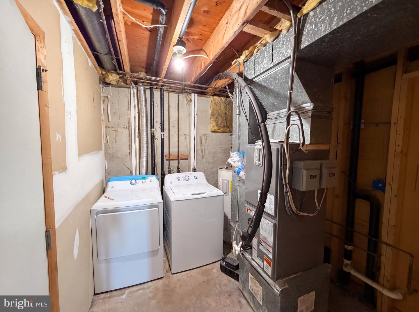 12708 Lampton Ln Property Photo 15