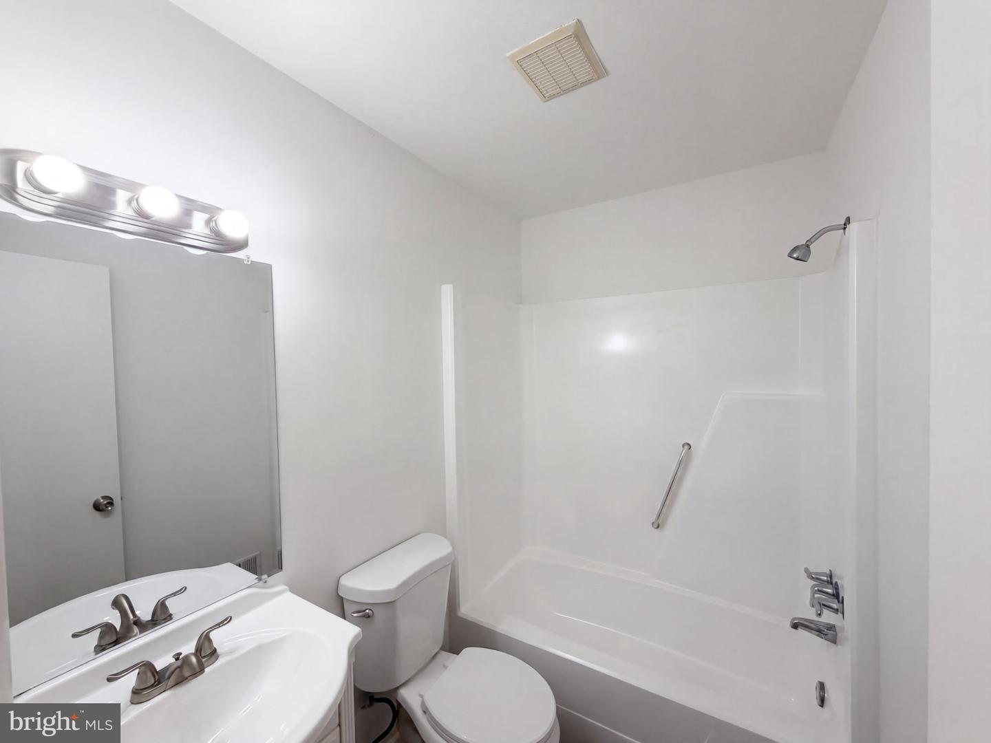 12708 Lampton Ln Property Photo 23