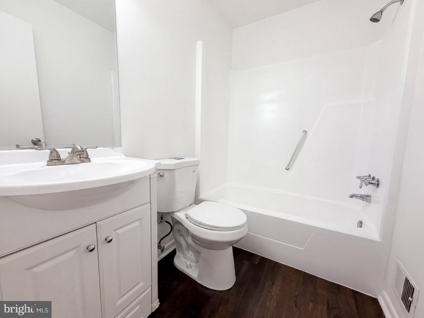 12708 Lampton Ln Property Photo 24