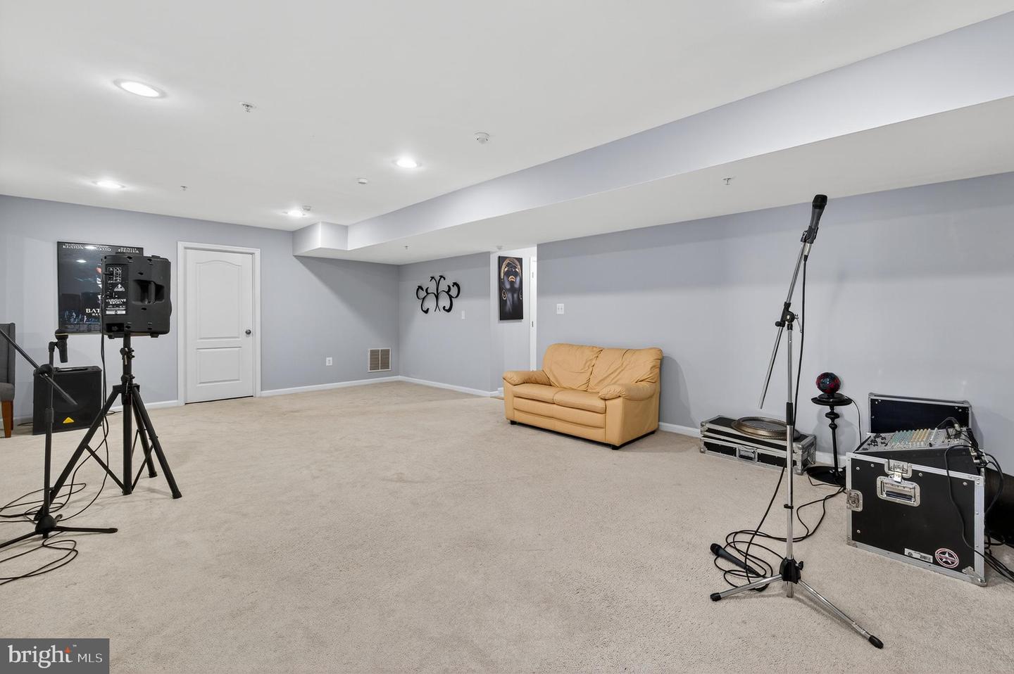 17108 Madrillon Way Property Photo 36