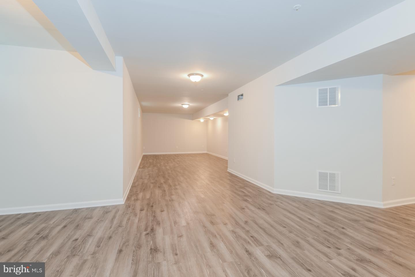 12608 Quarterhorse Dr Property Photo 29