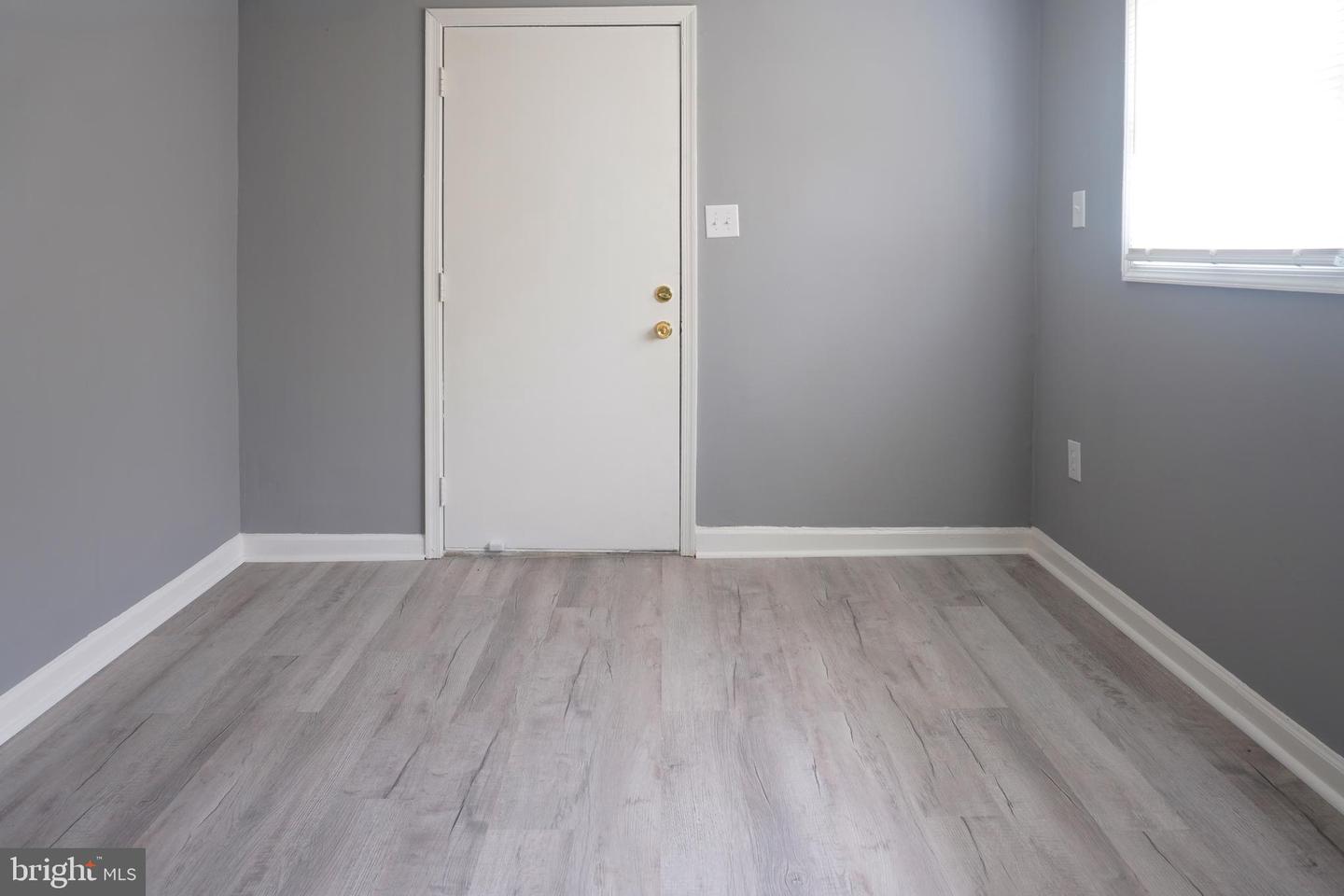8102 Thornfield Ter Property Photo 17