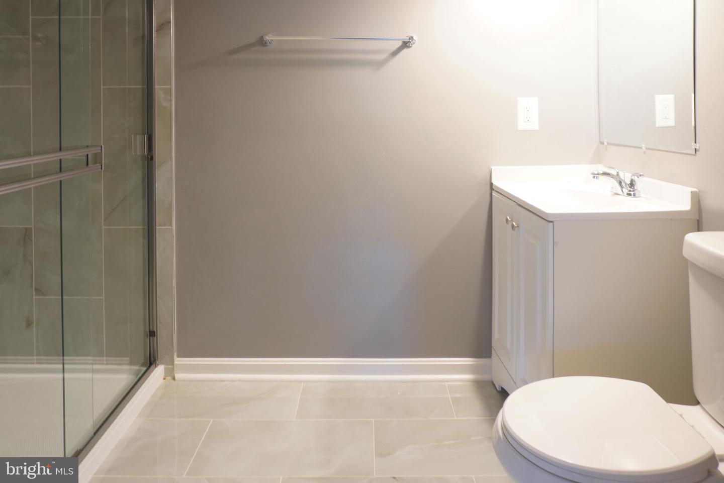 8102 Thornfield Ter Property Photo 24