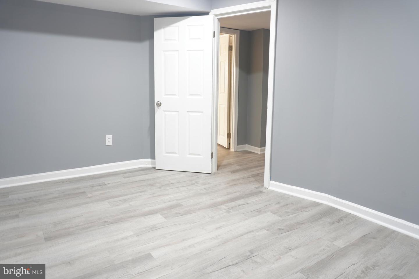 8102 Thornfield Ter Property Photo 30