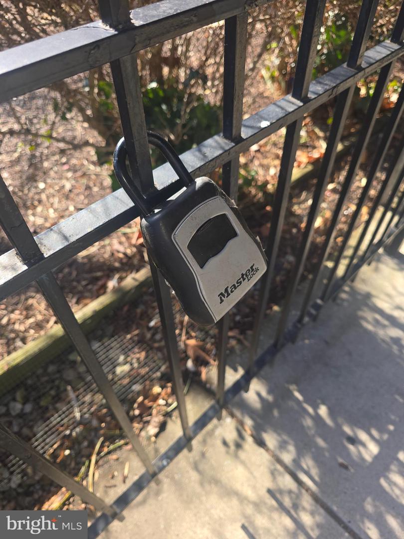1832 METZEROTT RD #306 Property Photo 1