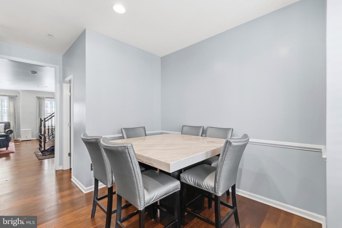 703 Quayside Ct #95 Property Photo 18