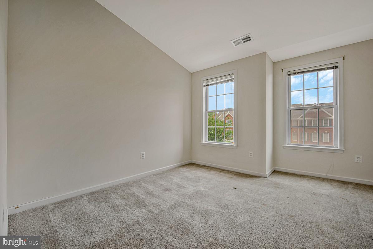 4507 Thoroughbred Dr Property Photo 21