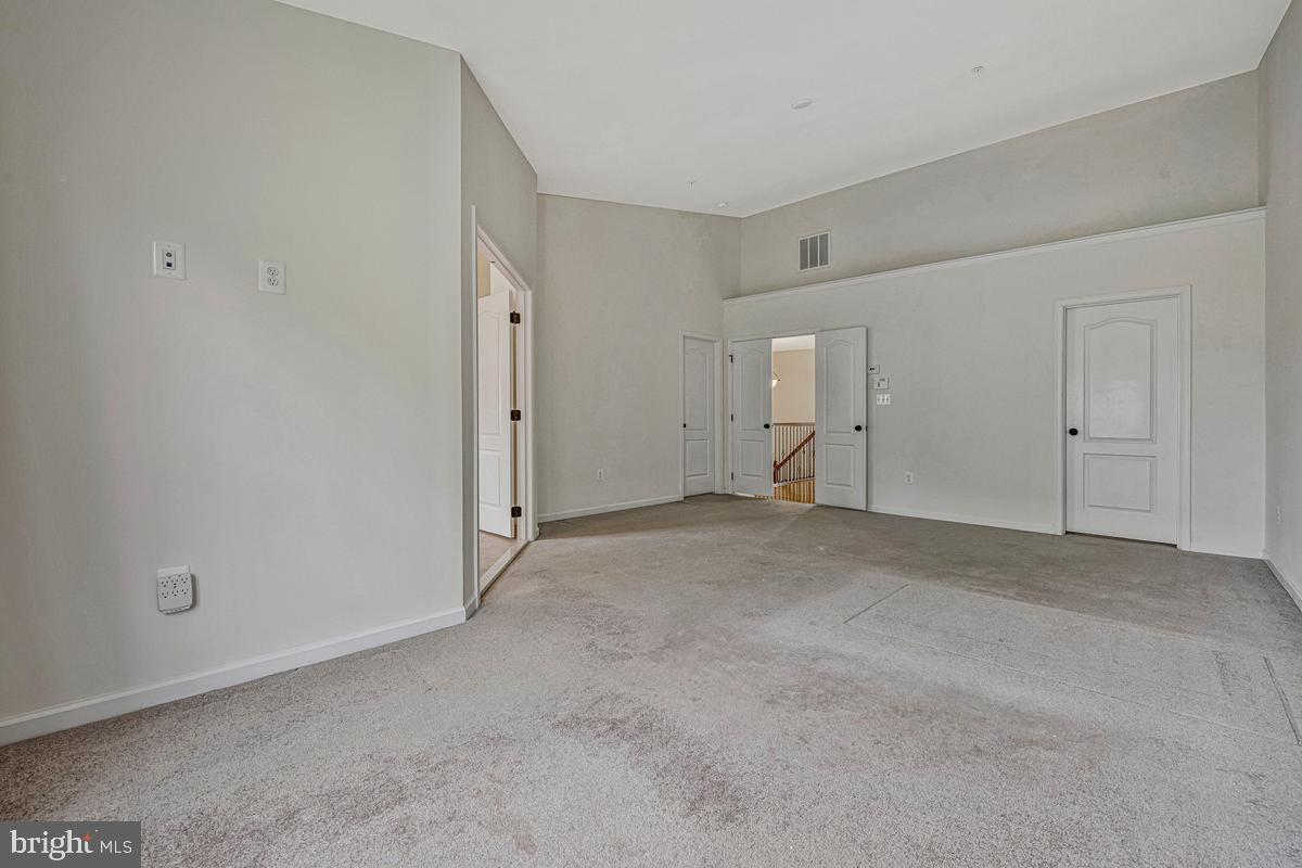 4507 Thoroughbred Dr Property Photo 28