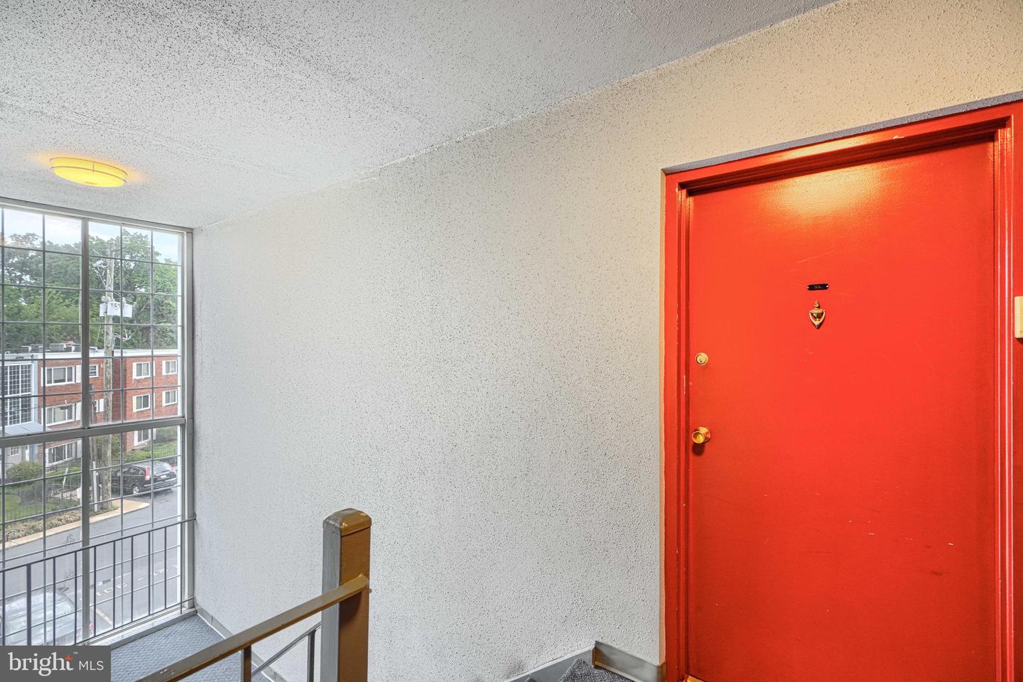 3821 Hamilton St #a-301 Property Photo 18