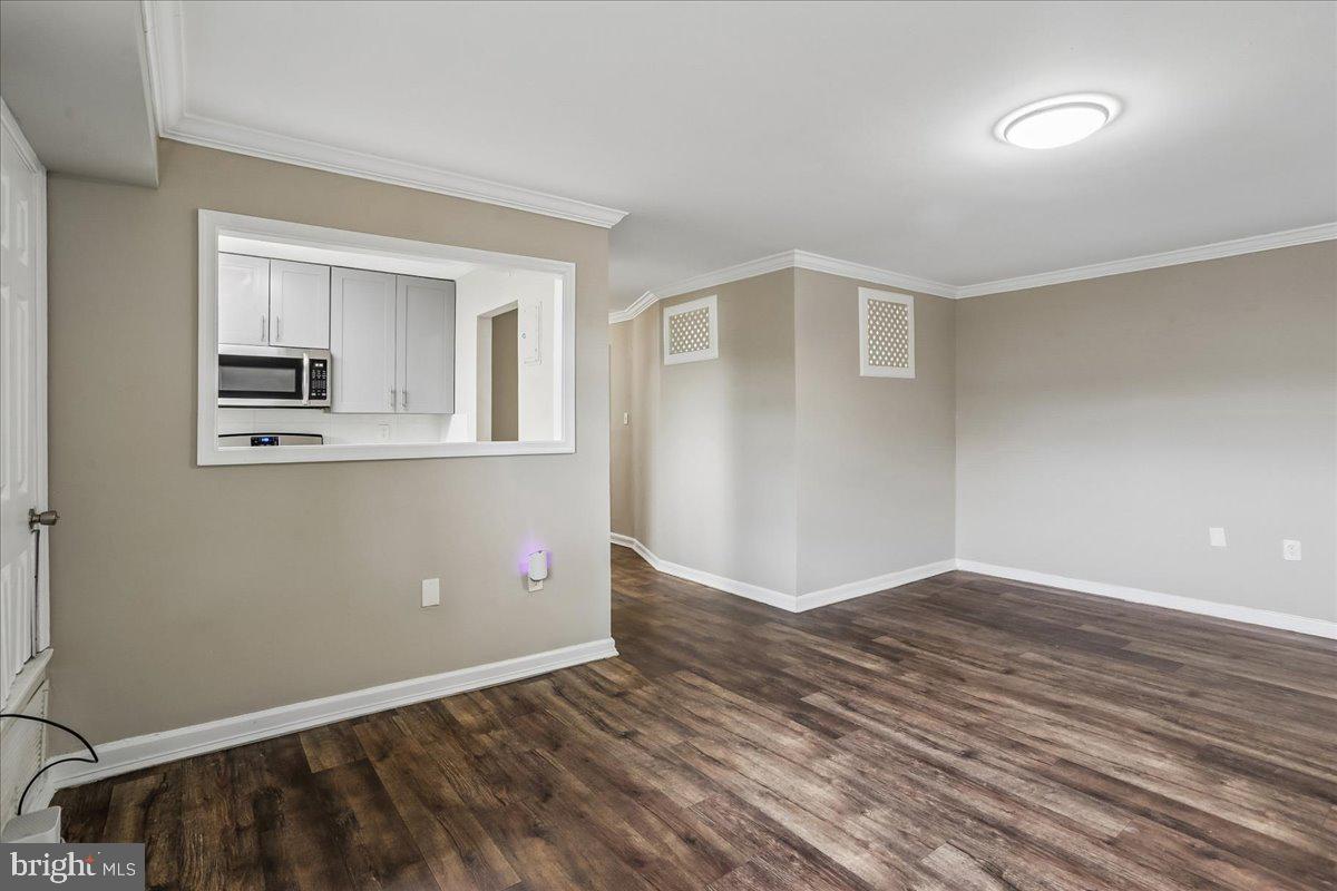 11344 Cherry Hill Rd #101 Property Photo 6