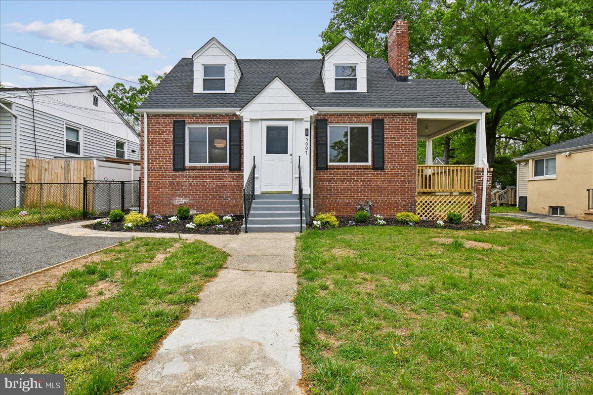 5007 53RD PL Property Photo 1