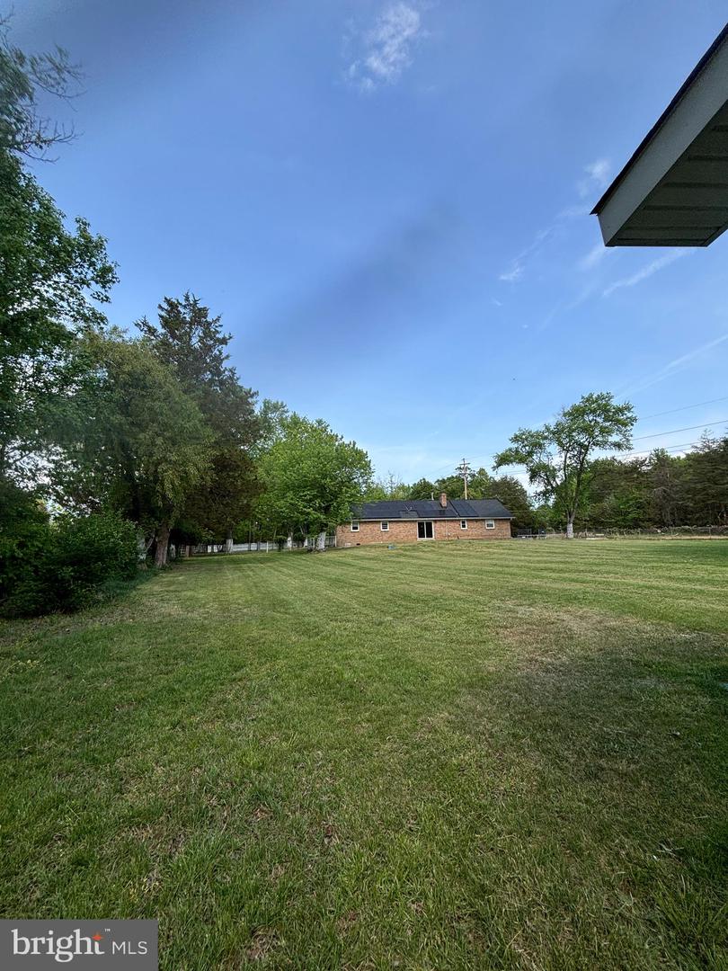 17111 Manning Dr Property Photo 4