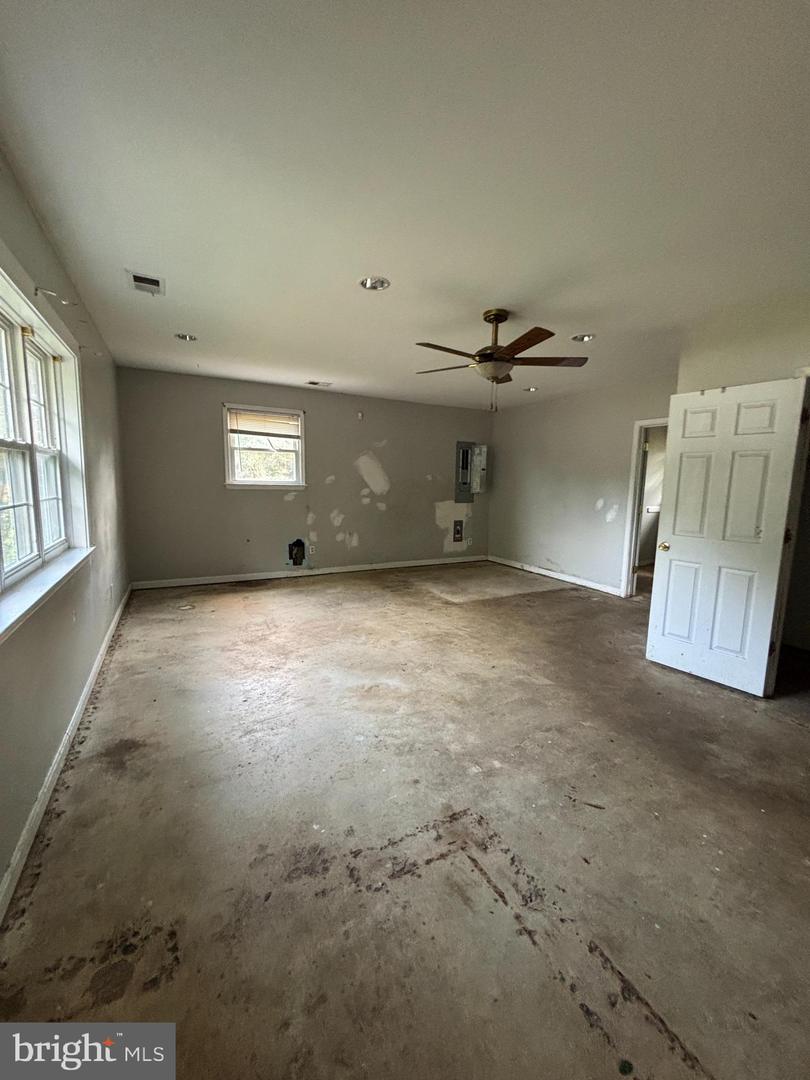 17111 Manning Dr Property Photo 21