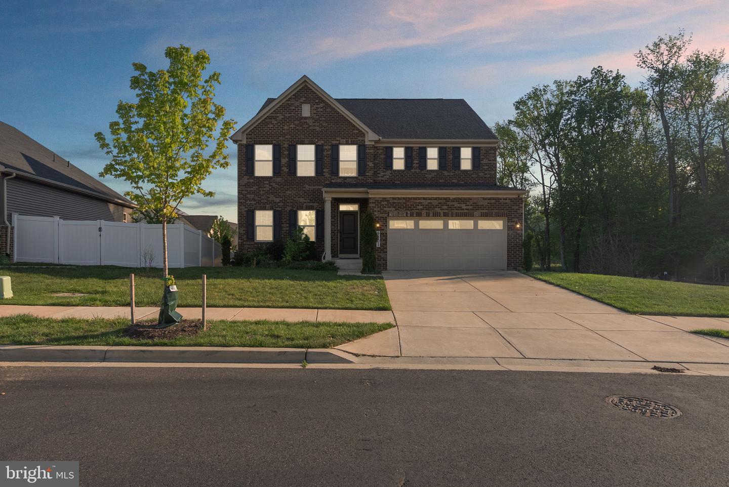 9801 Passage Dr Property Photo 1