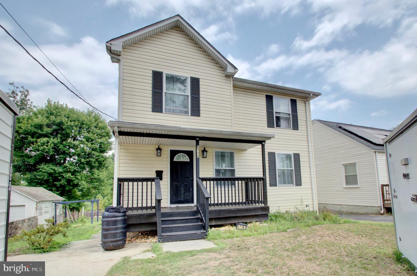 6708 Boxwood Property Photo 1