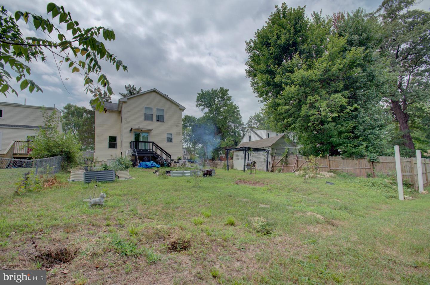 6708 Boxwood Property Photo 5
