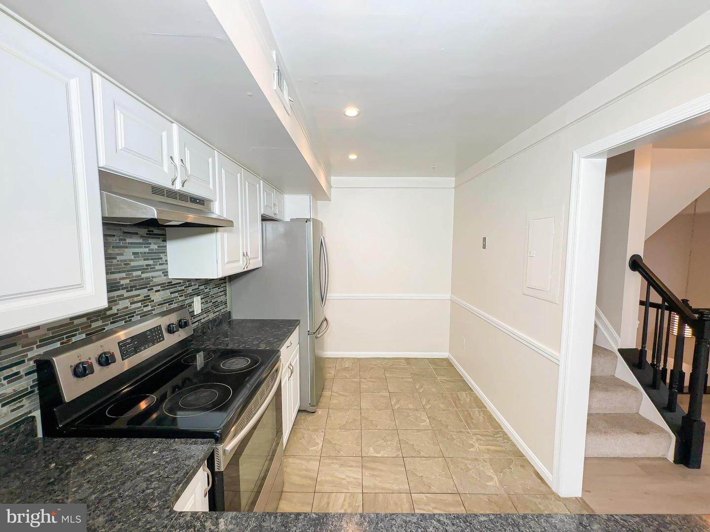 13909 King George Way #355 Property Photo 12