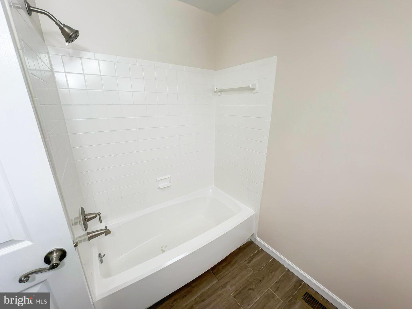13909 King George Way #355 Property Photo 29