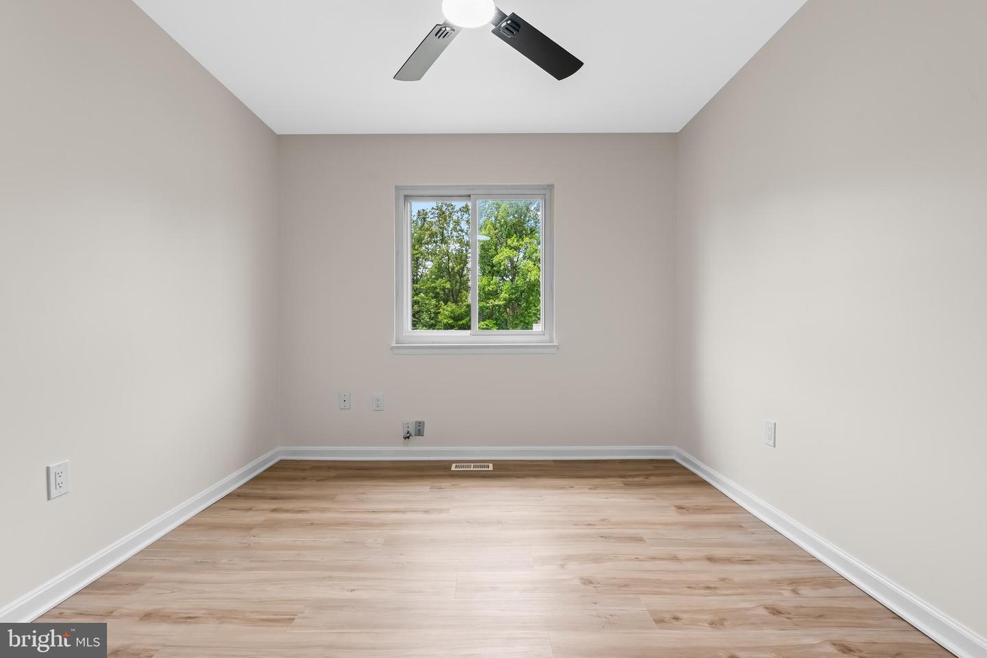 15732 Millbrook Ln #79 Property Photo 40