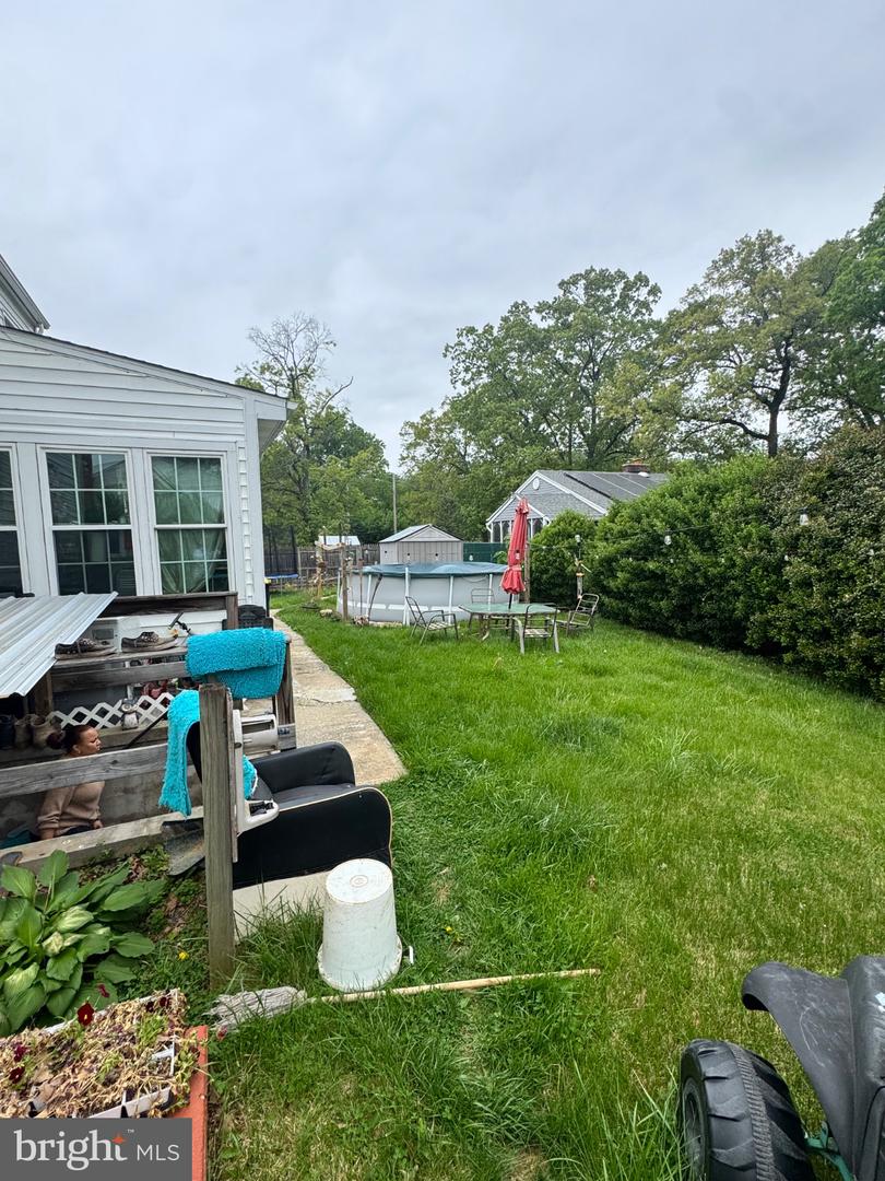 9104 8th St Property Photo 26