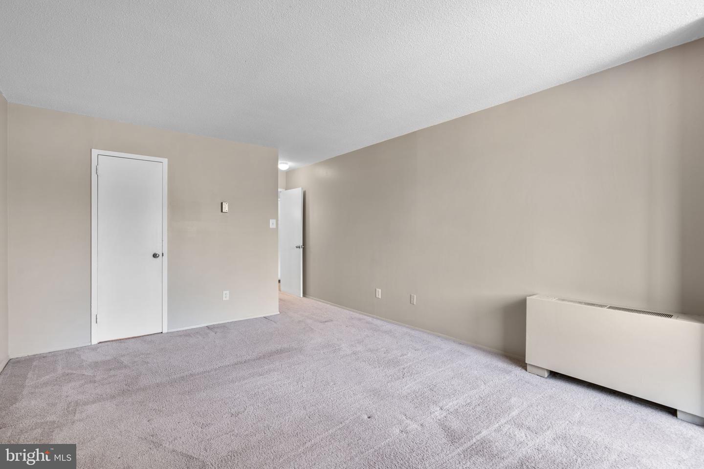 6100 Westchester Park Dr #501 Property Photo 16
