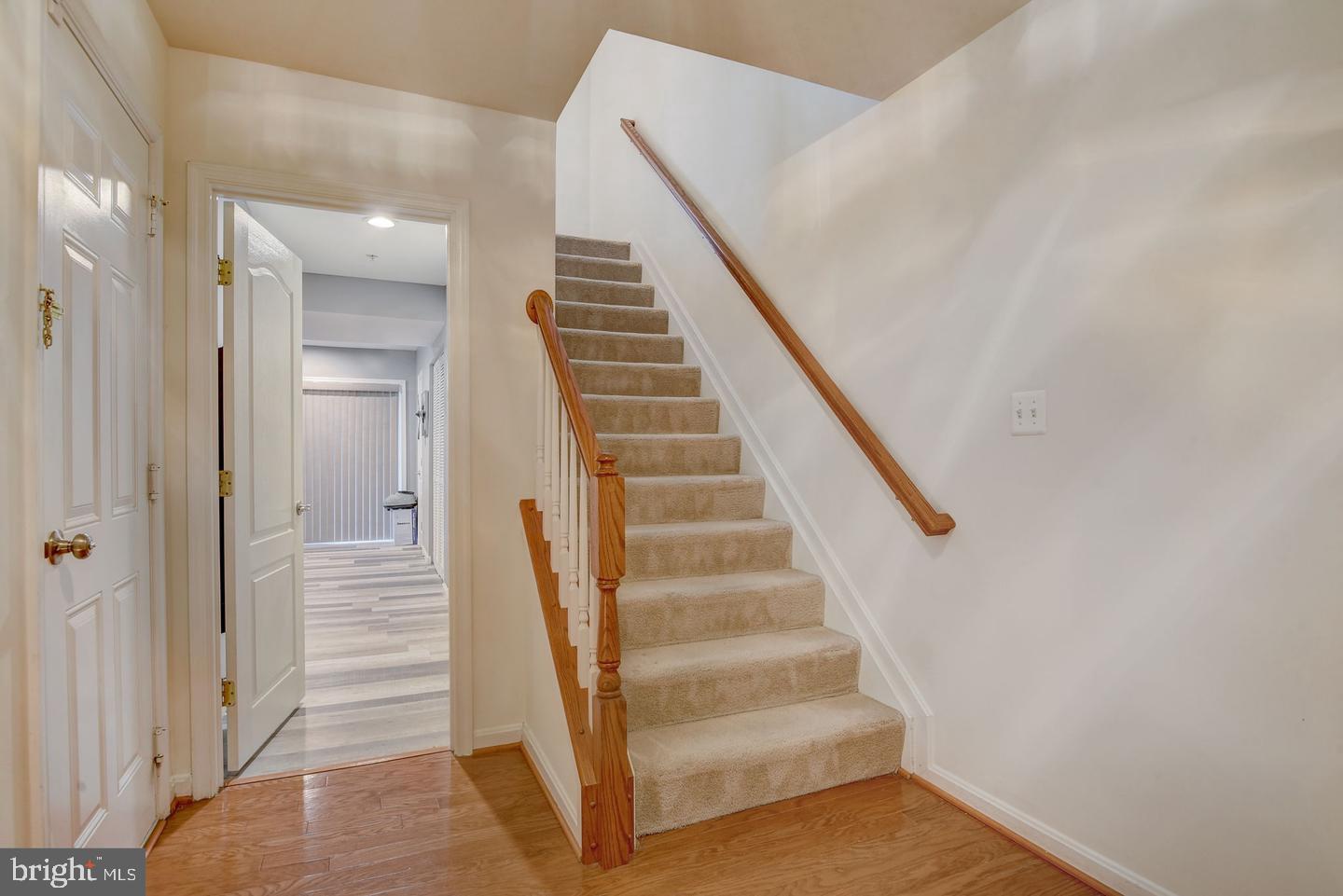 7111 BEISSEL CT Property Photo 1
