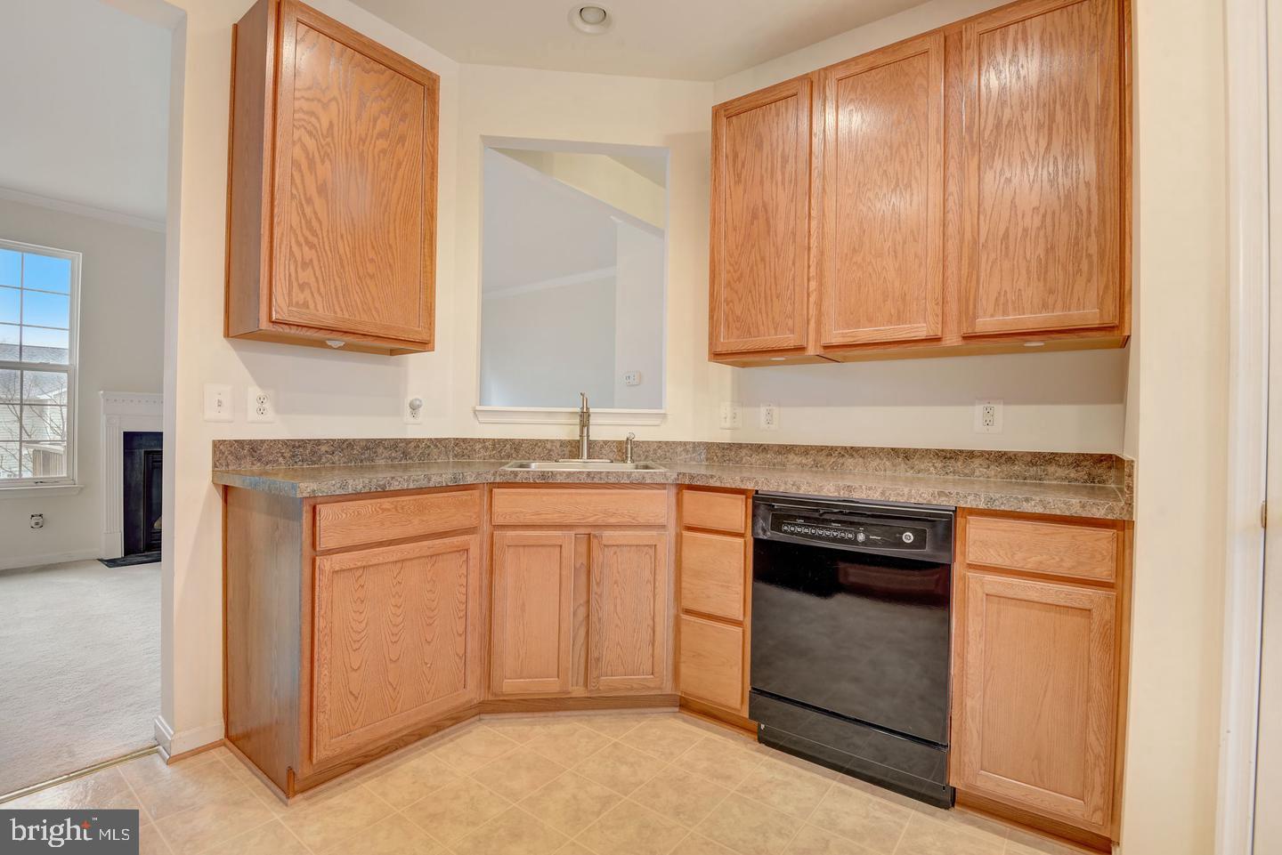 7111 Beissel Ct Property Photo 14
