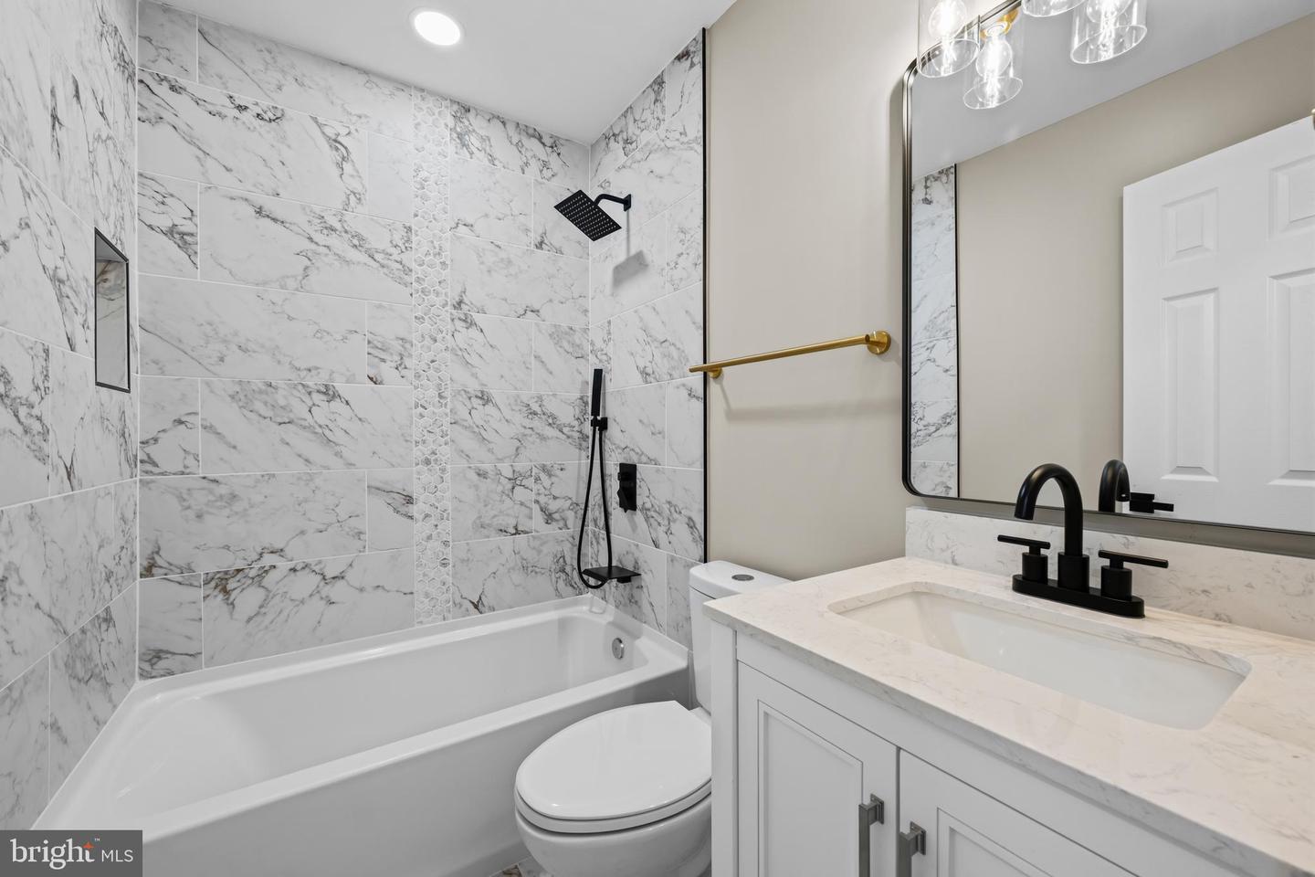 2112 Gaither St Property Photo 24