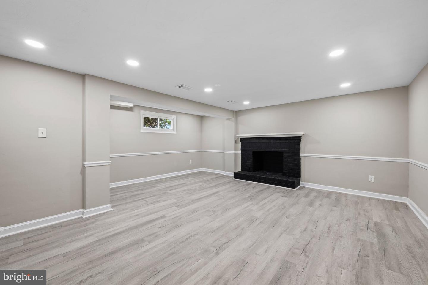 2112 Gaither St Property Photo 28