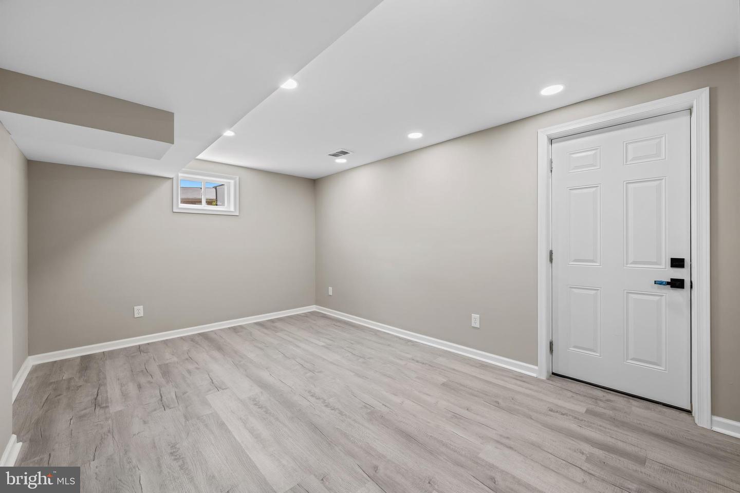 2112 Gaither St Property Photo 30