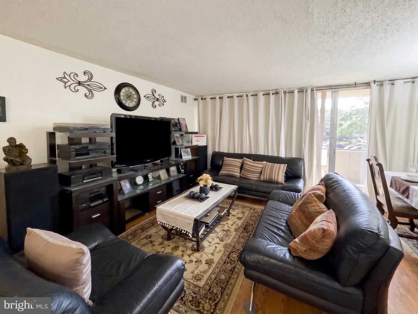 1822 Metzerott Rd #401 Property Photo 4