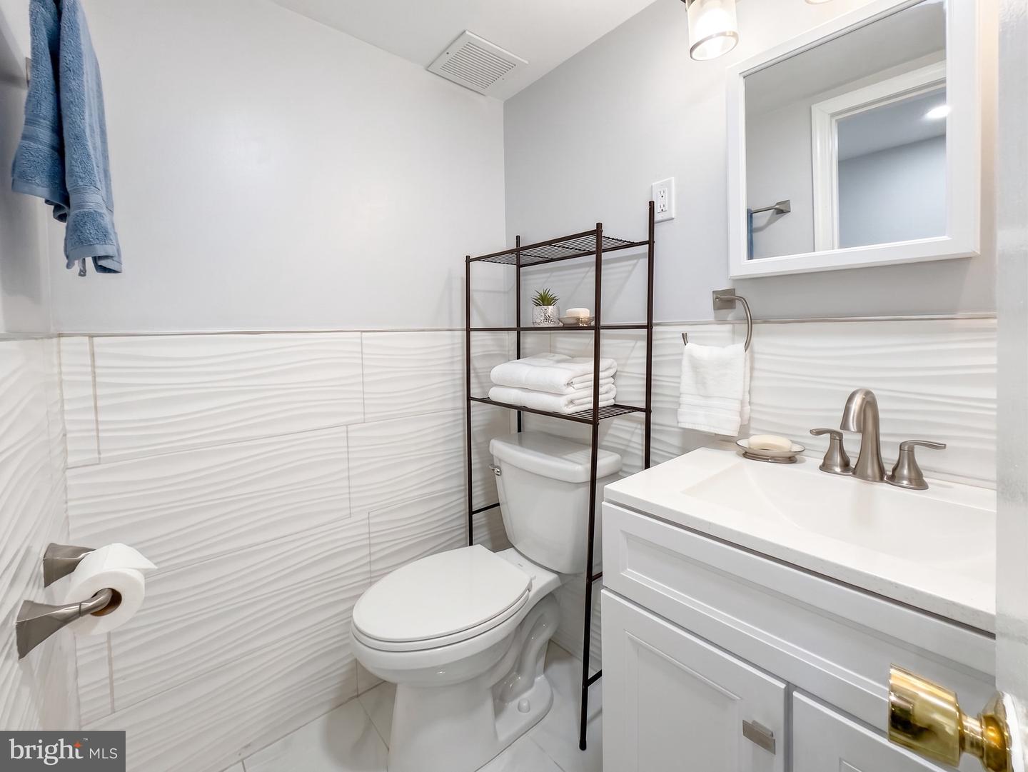 1822 Metzerott Rd #401 Property Photo 19