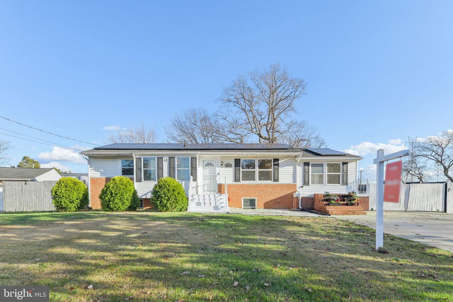 3019 Brodkin Ave Property Photo 1