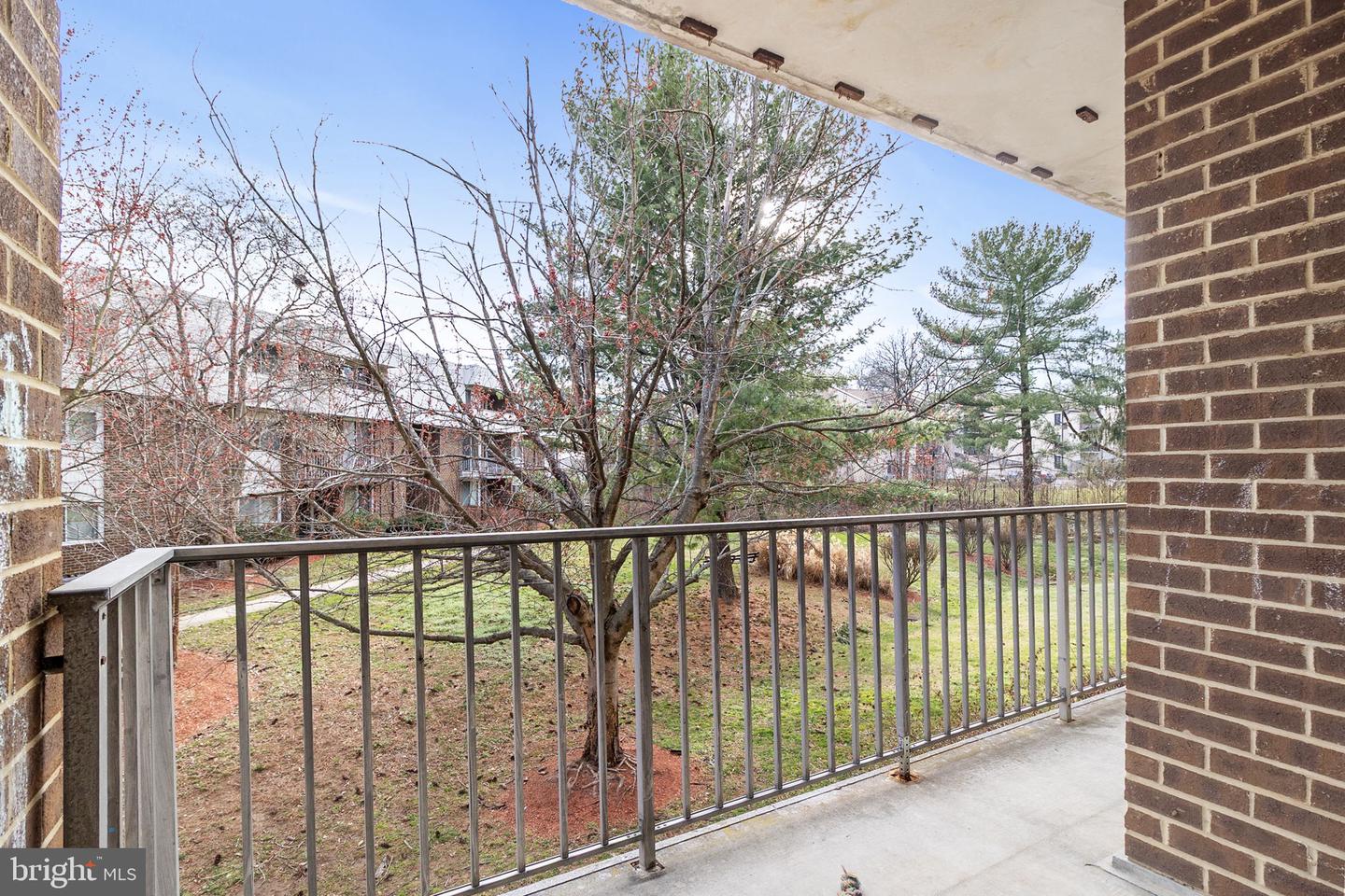 10239 Prince Pl #26-102 Property Photo 10