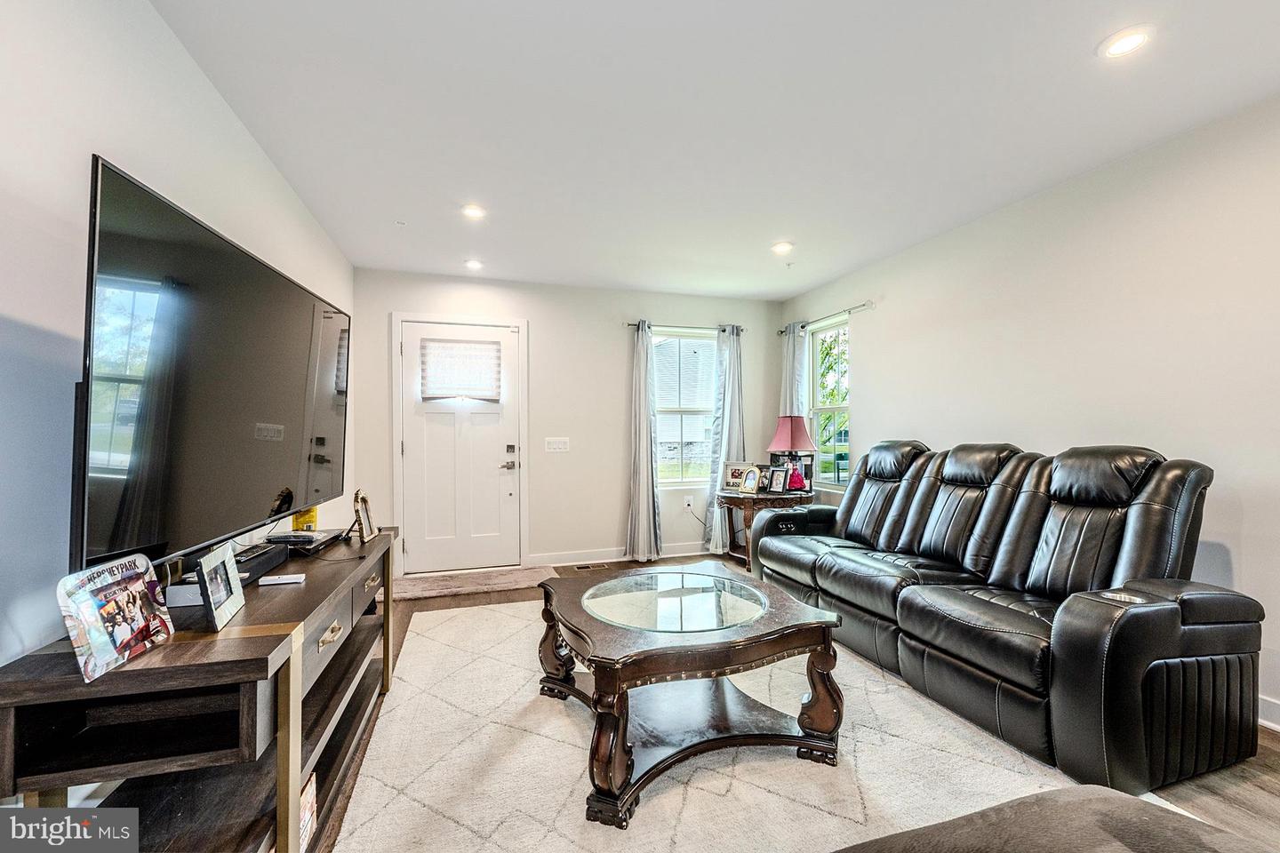 14309 Peace Treaty Cir Property Photo 6