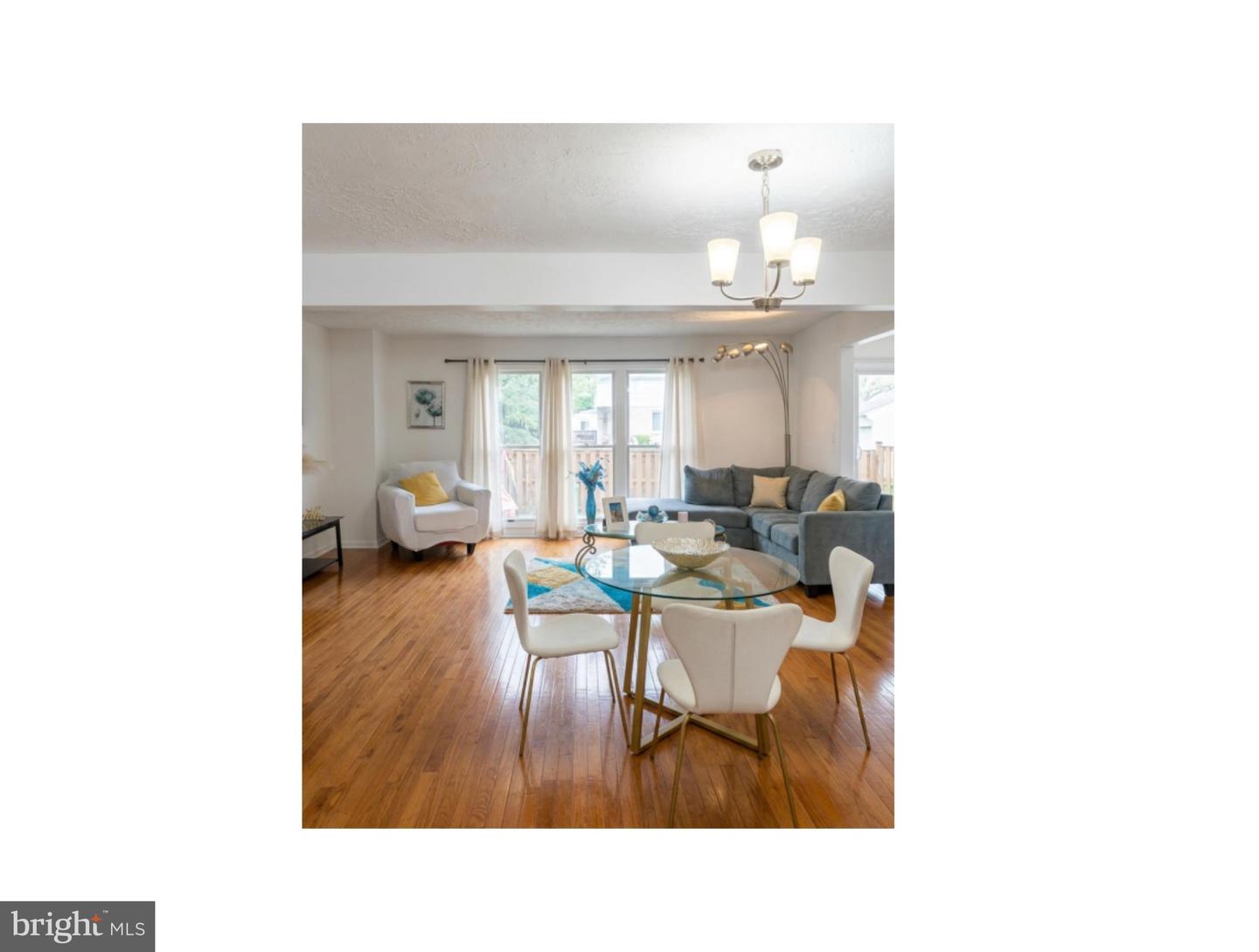 11419 Falcon Ridge Ct Property Photo 3