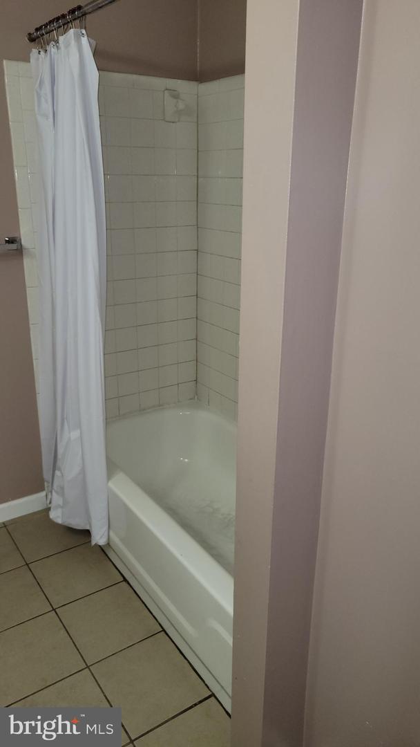 7626 Green Willow Ct Property Photo 6